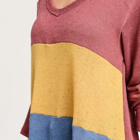 Color Block Long Sleeve Knit Top - Picture 4 of 8